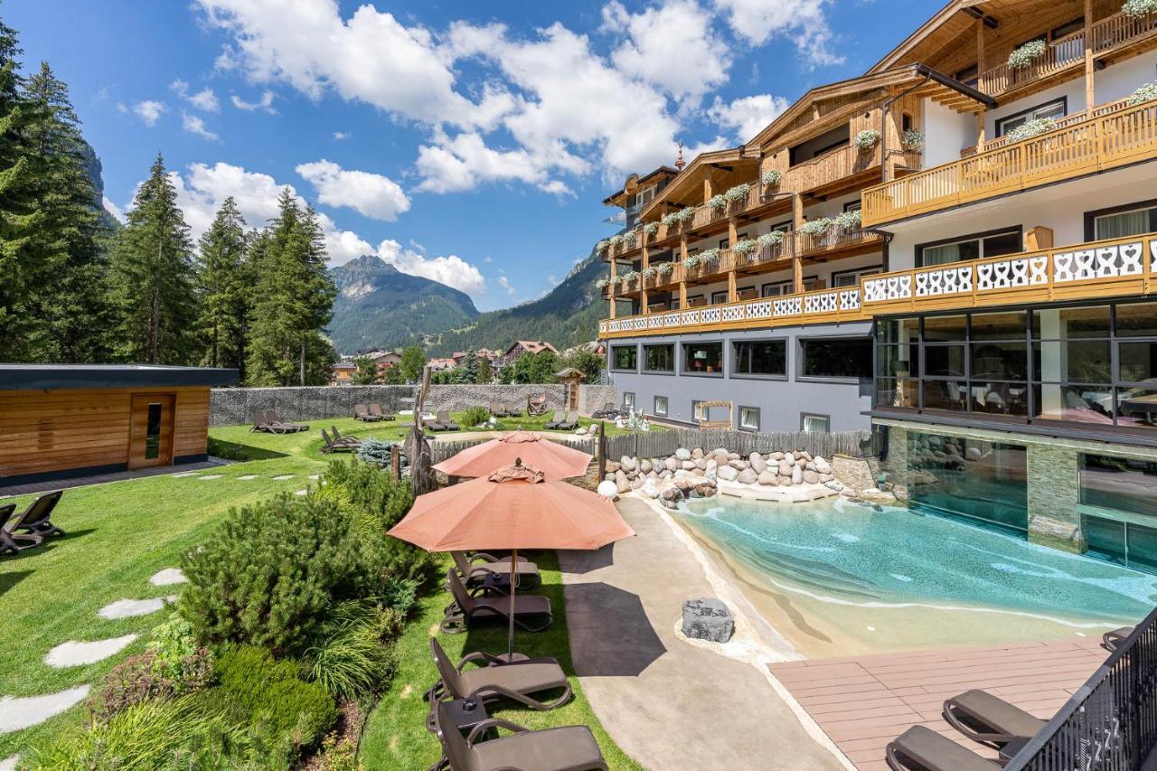 Croce Bianca Leisure & Spa Hotel Canazei Εξωτερικό φωτογραφία