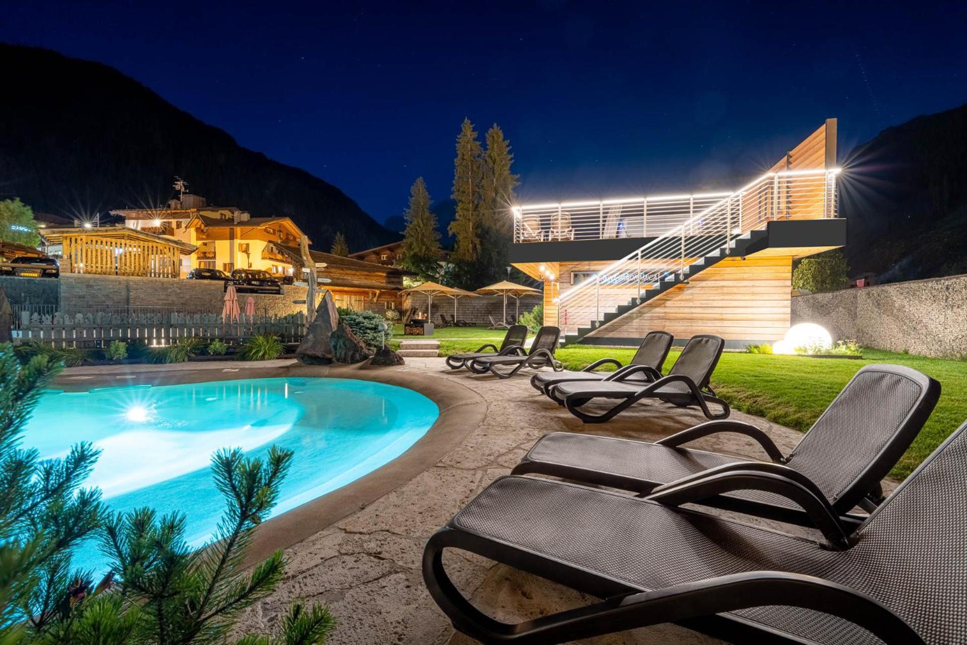 Croce Bianca Leisure & Spa Hotel Canazei Εξωτερικό φωτογραφία