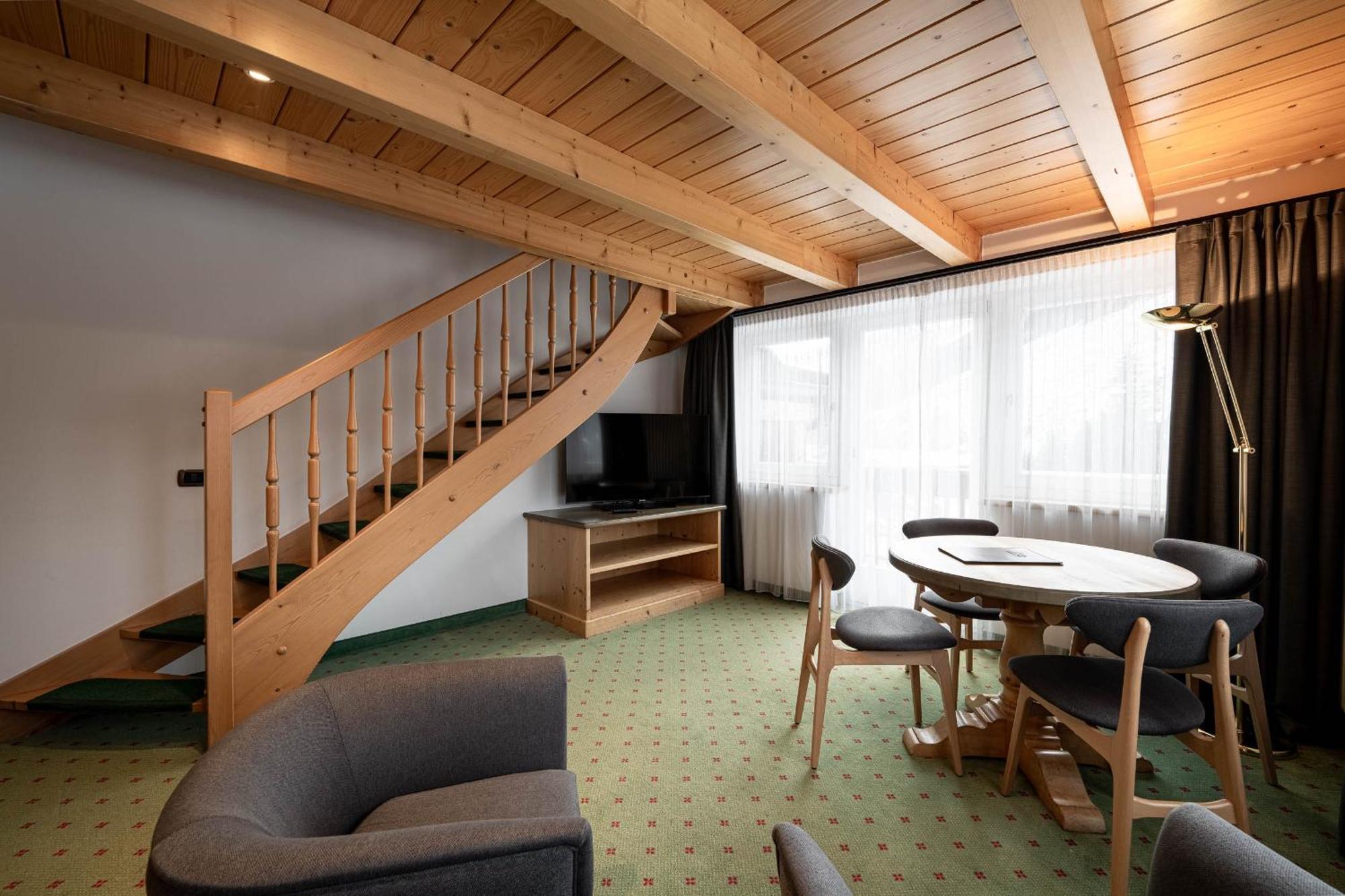 Croce Bianca Leisure & Spa Hotel Canazei Εξωτερικό φωτογραφία