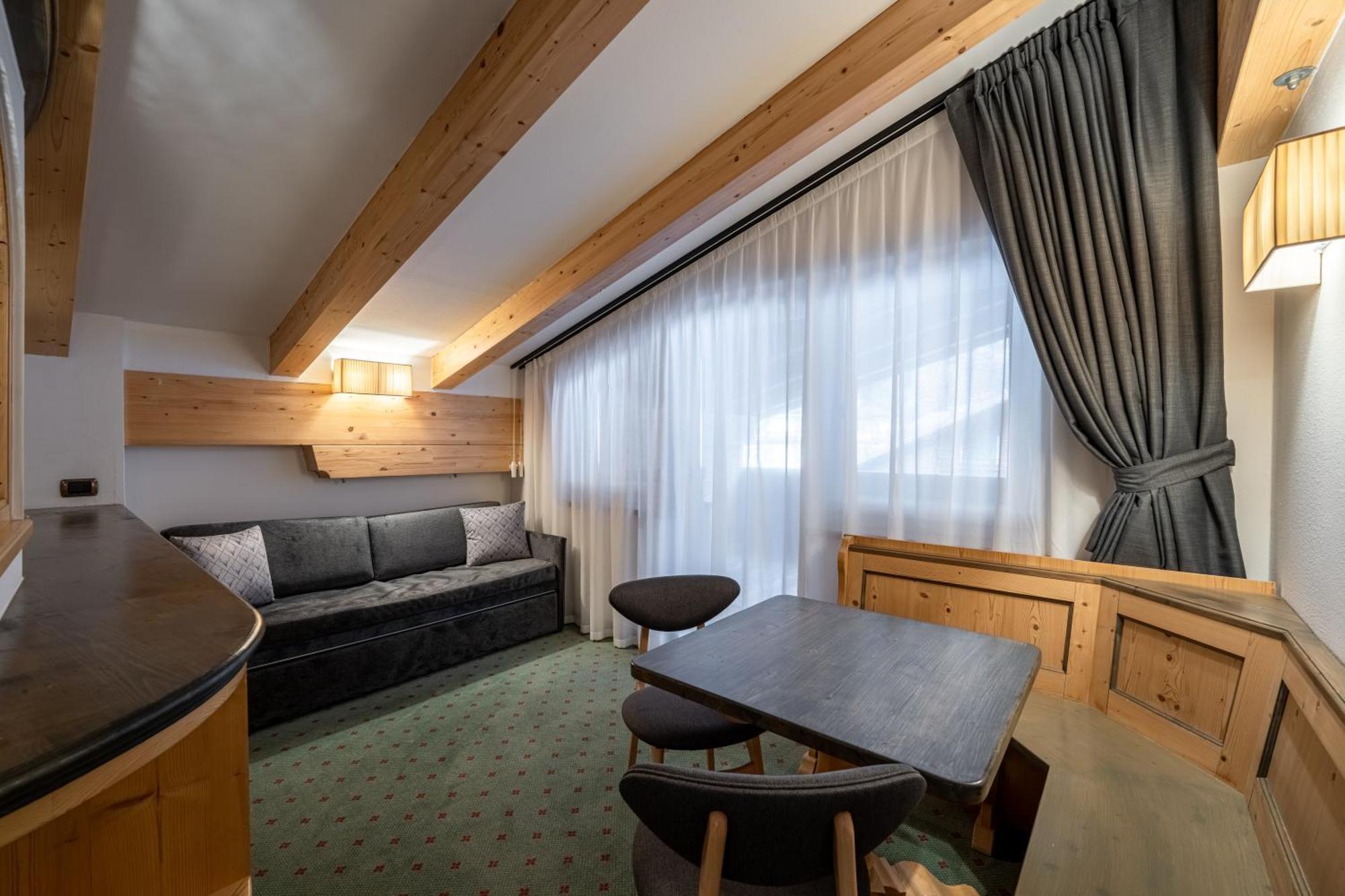 Croce Bianca Leisure & Spa Hotel Canazei Εξωτερικό φωτογραφία
